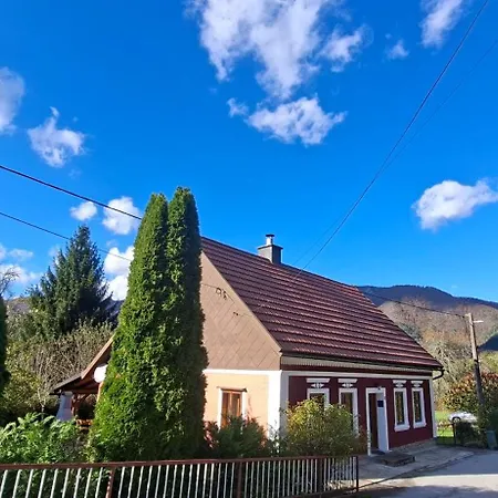 Gorska Kuca Elin