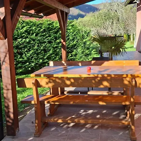 Ferienhaus Gorska Kuca Elin