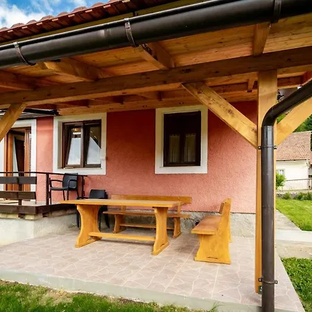 Gorska Kuca Elin