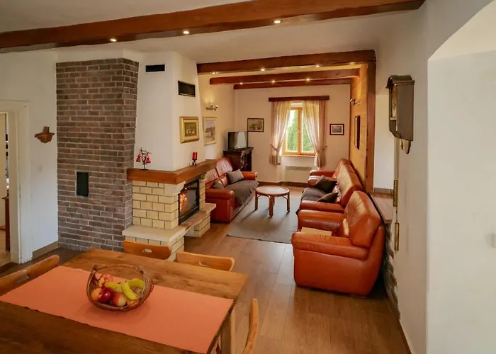 Gorska Kuca Elin * Brod na Kupi